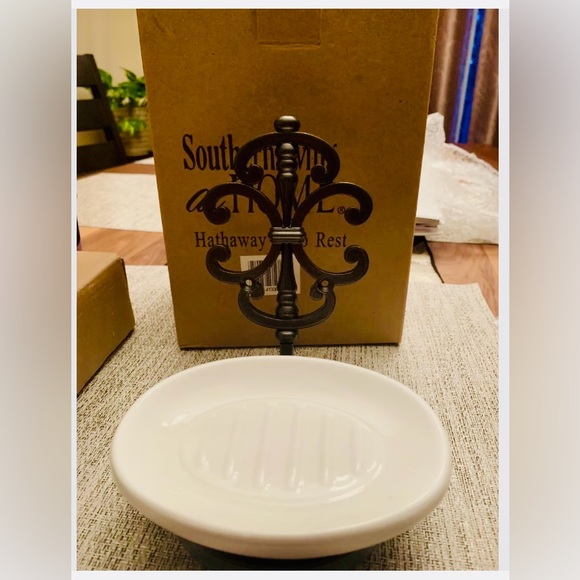 SLAH Hathaway Bathroom Collection Soap Rest NIB - Picture 1 of 3